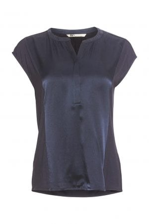 PBO GROUP – Bluse/t-shirts med silke